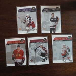 Young Guns Hockey Trading Cards Set